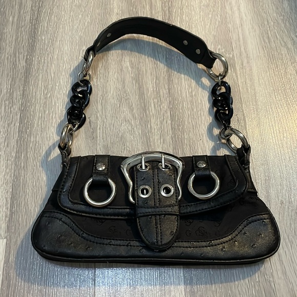 Guess Handbags - 📦guess black shoulder bag